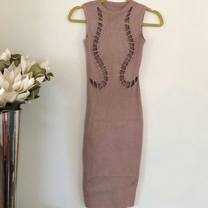 Curve- loving dress with chic details.